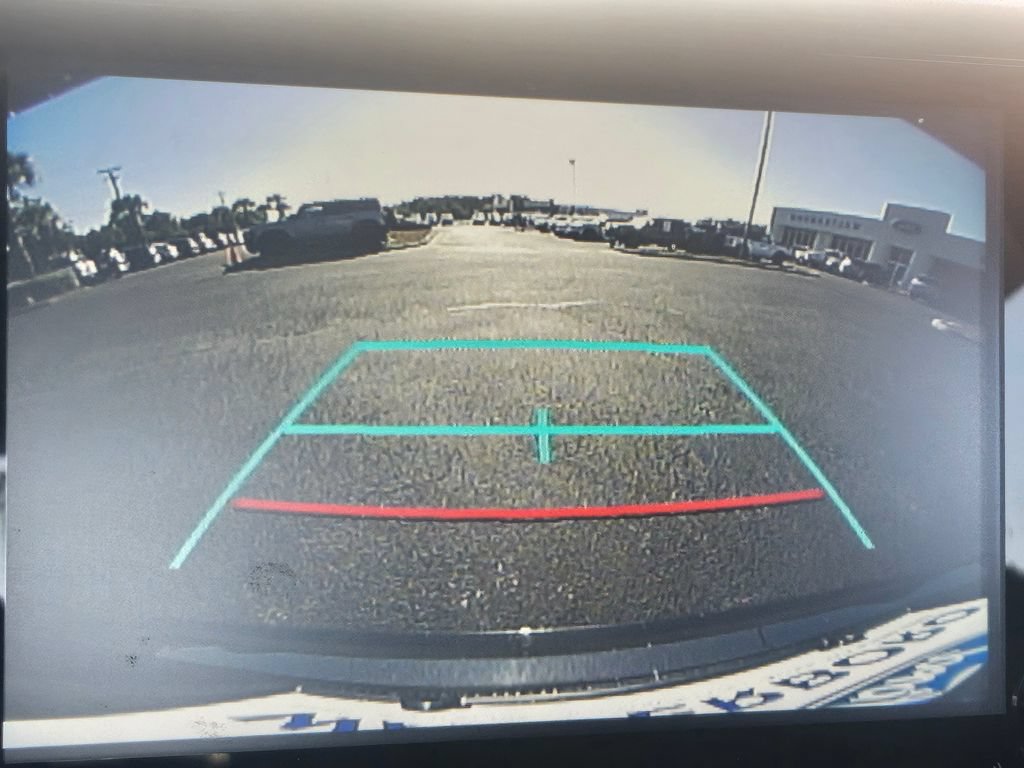 Used 2021 Toyota C-HR XLE FWD image 10