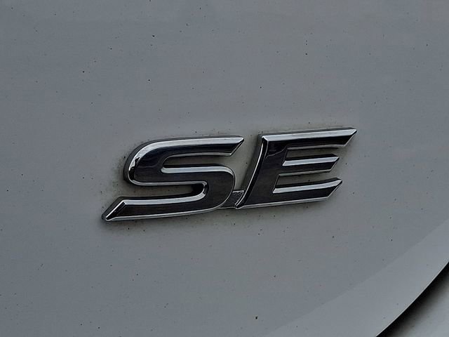 Used 2021 Toyota Camry SE FWD image 29