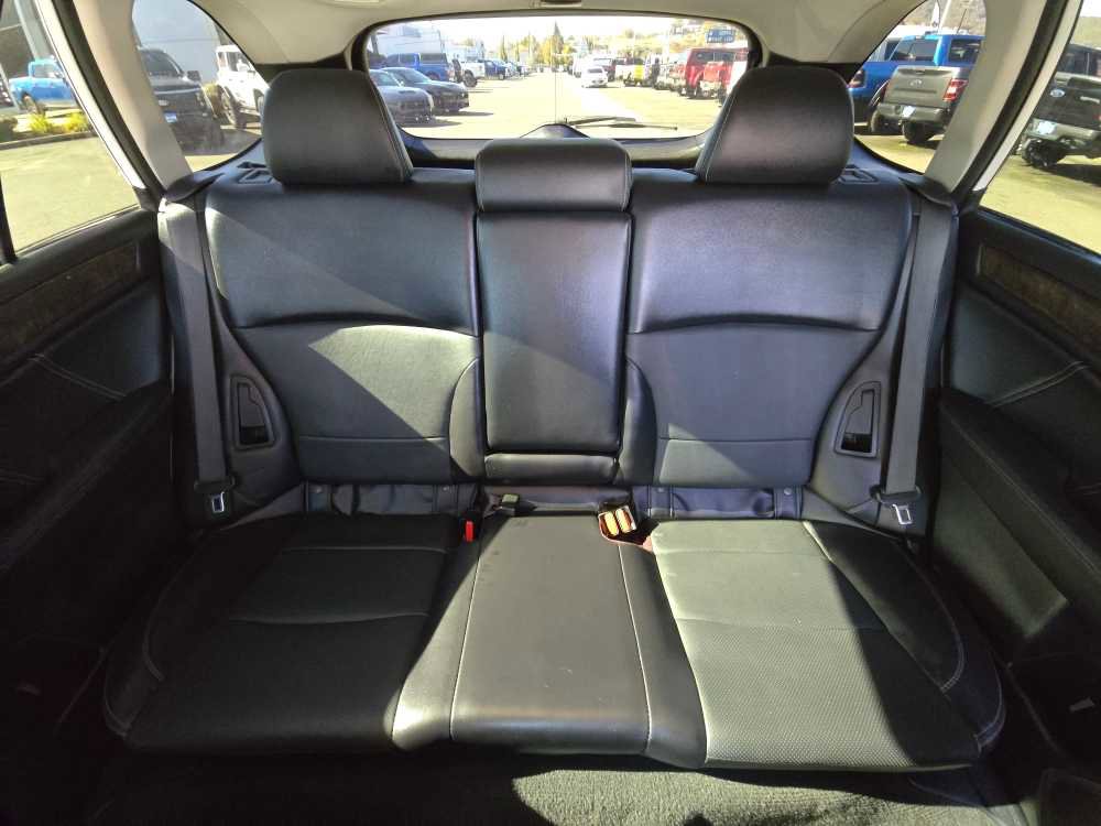 Used 2018 Subaru Outback 3.6R Limited image 17