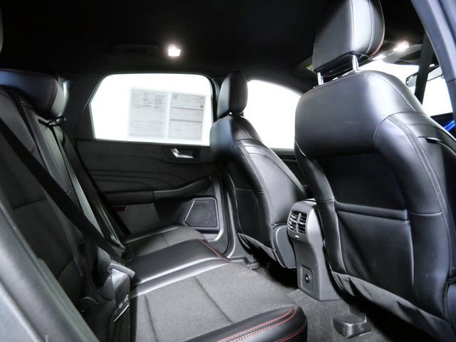 Certified 2024 Ford Escape ST-Line Select AWD/4WD image 12