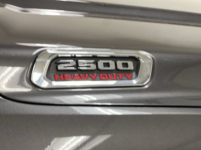 Used 2024 RAM 2500 Laramie w/ Towing Technology Group AWD/4WD image 9