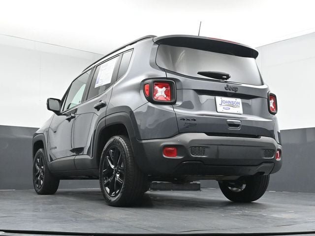 Used 2022 Jeep Renegade Altitude AWD/4WD image 31