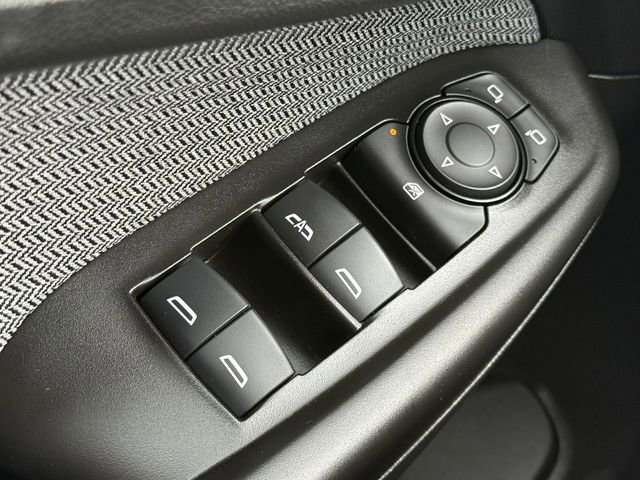 Used 2023 Chevrolet TrailBlazer LT FWD image 22