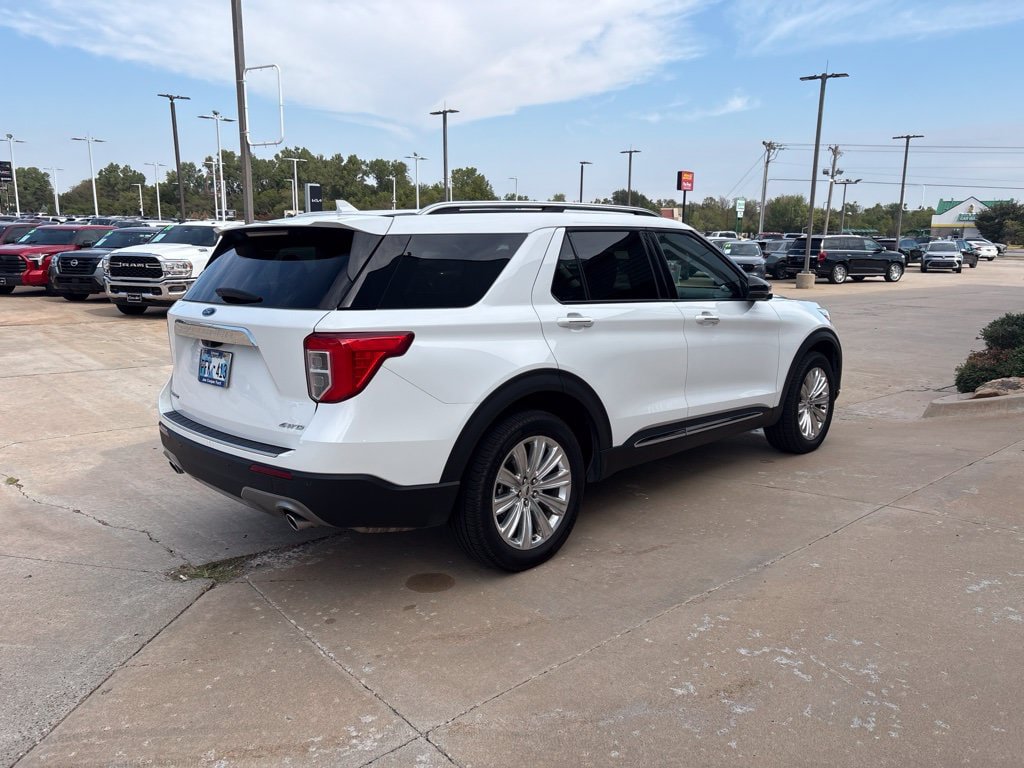 Certified 2024 Ford Explorer Limited w/ Equipment Group 301A AWD/4WD image 4