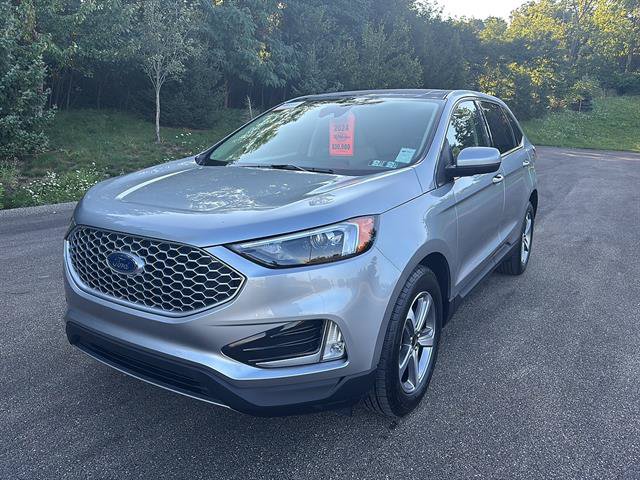 Certified 2024 Ford Edge SEL w/ Convenience Package AWD/4WD image 8