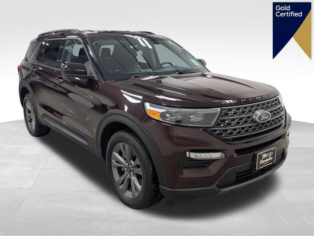 Certified 2023 Ford Explorer XLT w/ Equipment Group 202A