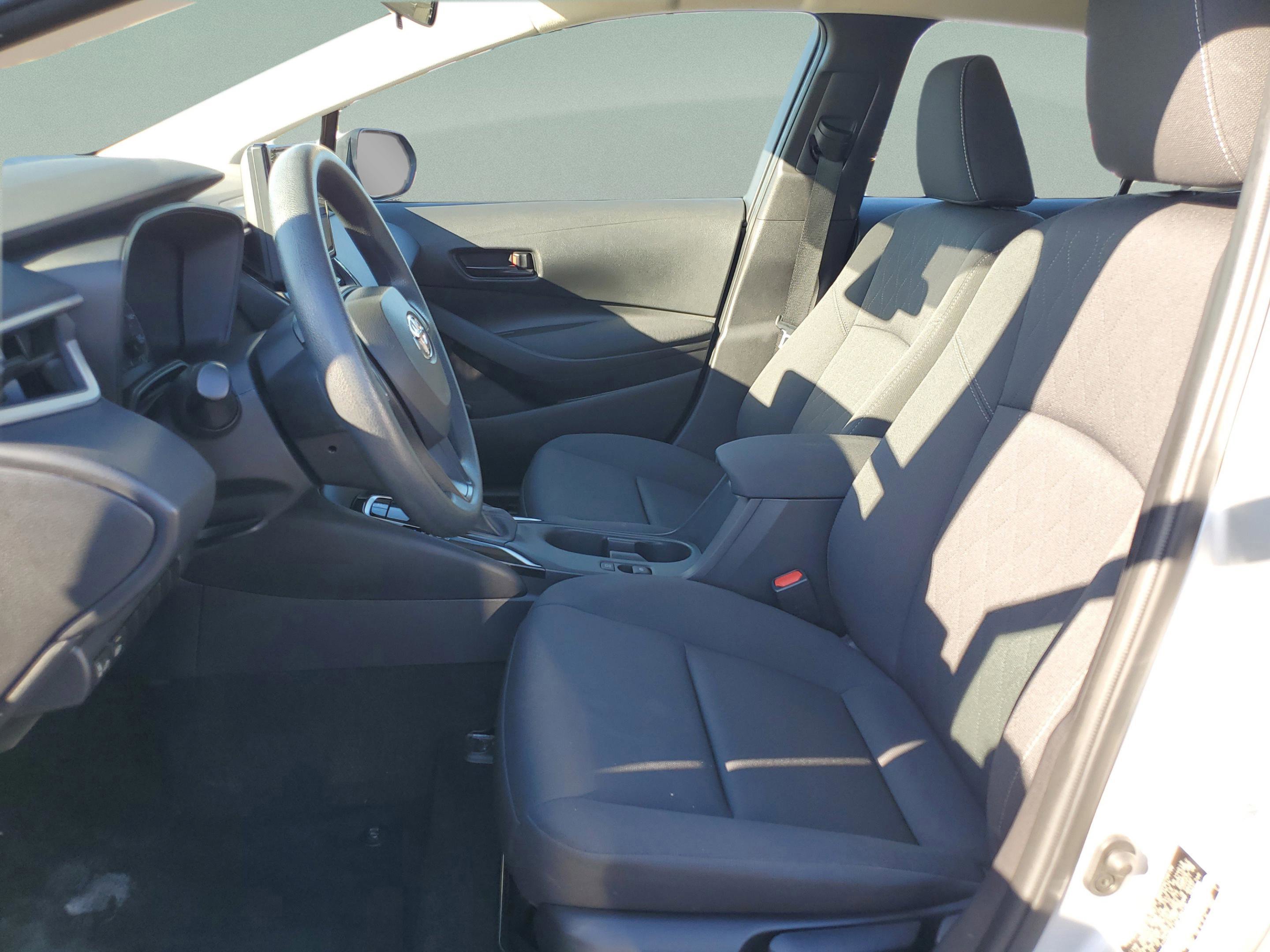 Used 2024 Toyota Corolla LE image 19