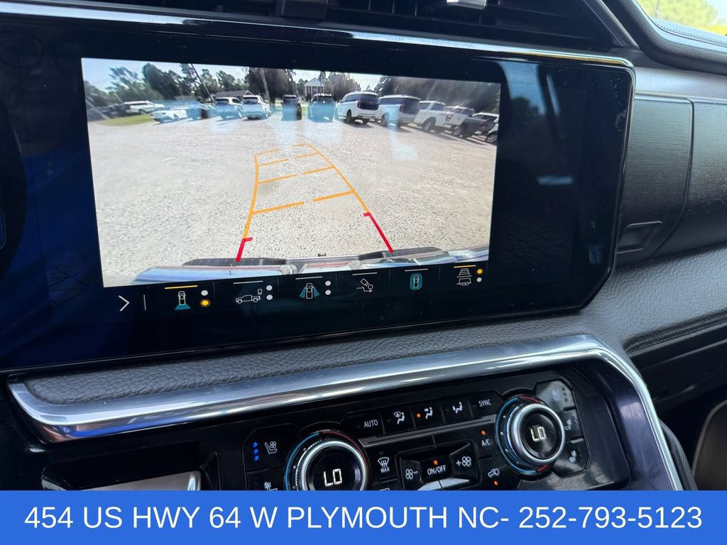 Used 2023 GMC Sierra 1500 Denali w/ Technology Package AWD/4WD image 17