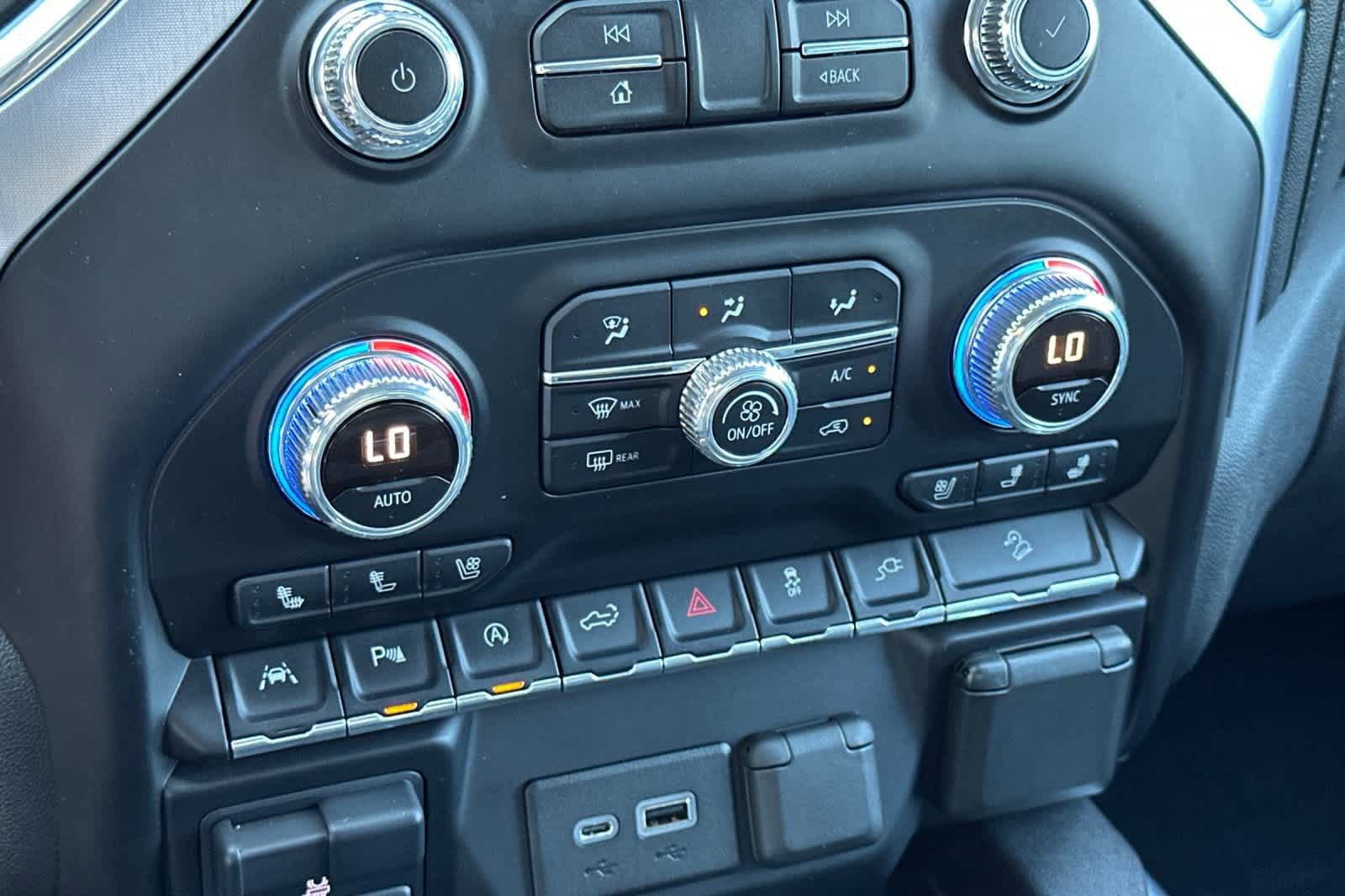 Used 2019 GMC Sierra 1500 SLT w/ SLT Premium Plus Package image 20