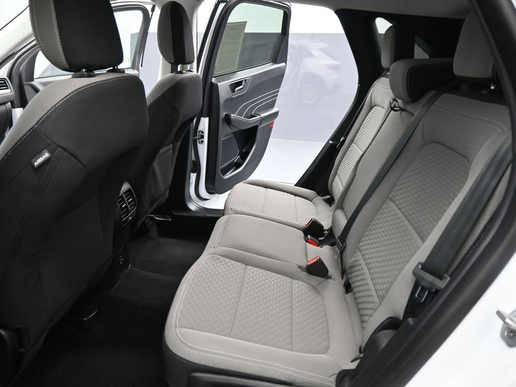 Certified 2022 Ford Escape SE w/ Convenience Package image 19