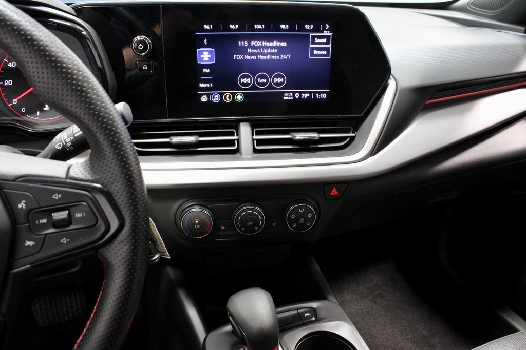 Used 2024 Chevrolet Trax RS w/ Driver Confidence Package FWD image 32