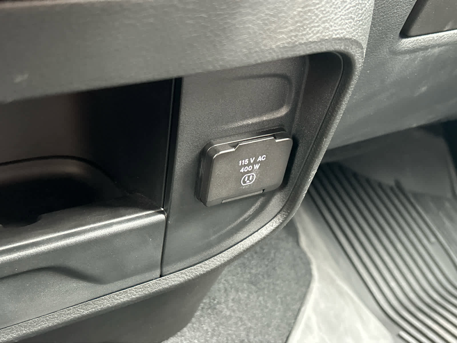 Used 2023 RAM 3500 Big Horn image 39