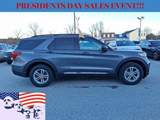 Certified 2022 Ford Explorer XLT w/ Class IV Trailer Tow Package image 12