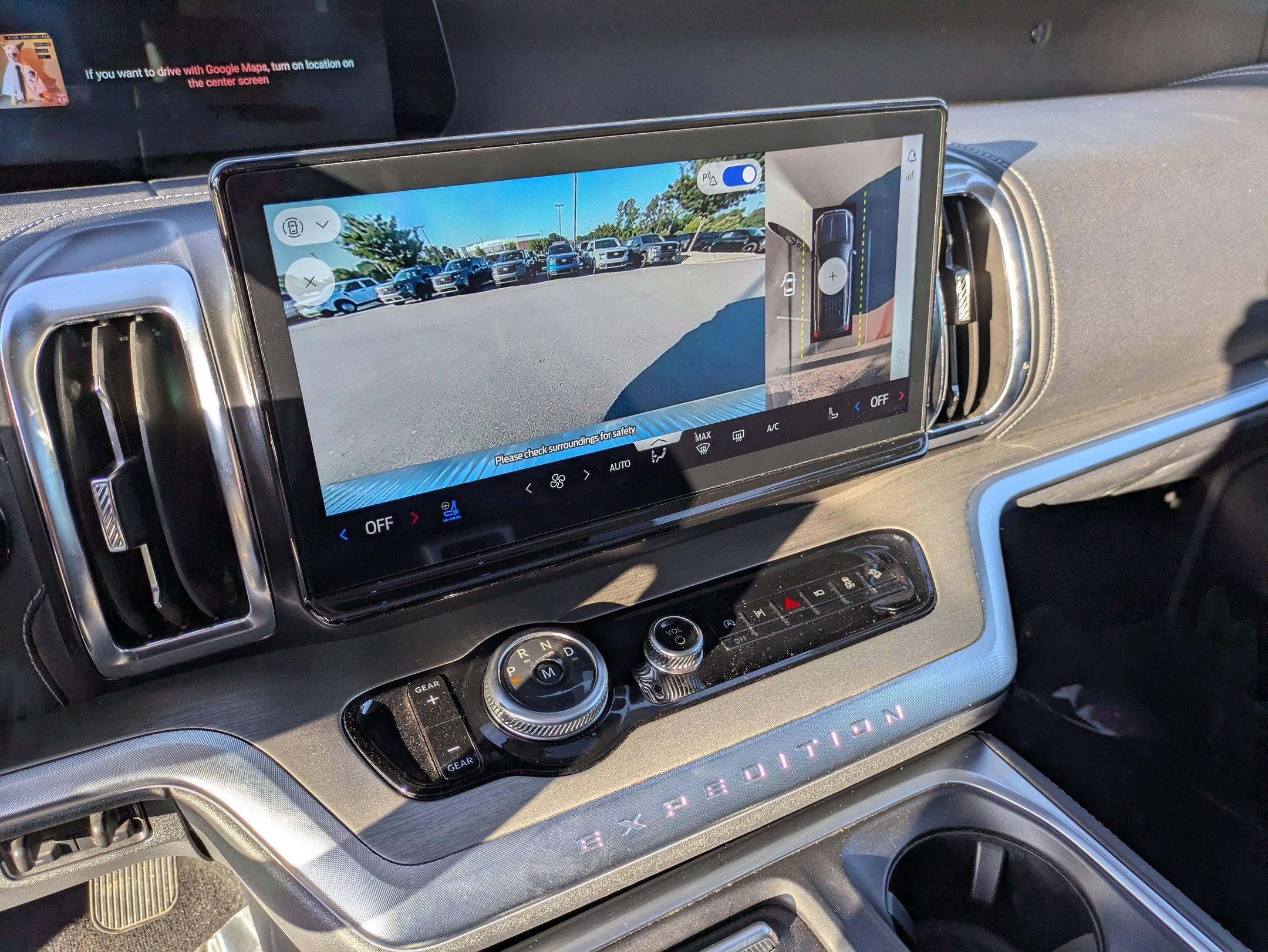 Certified 2025 Ford Expedition Platinum w/ Driver's Package AWD/4WD image 23