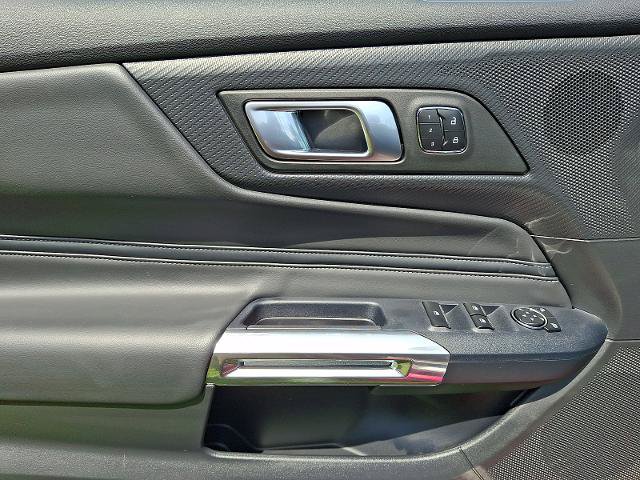 Certified 2025 Ford Mustang Premium RWD image 12
