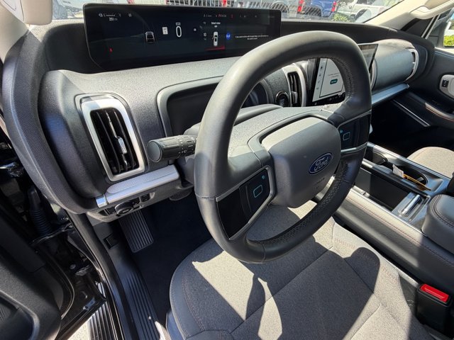 Certified 2025 Ford Expedition Max Active AWD/4WD image 16