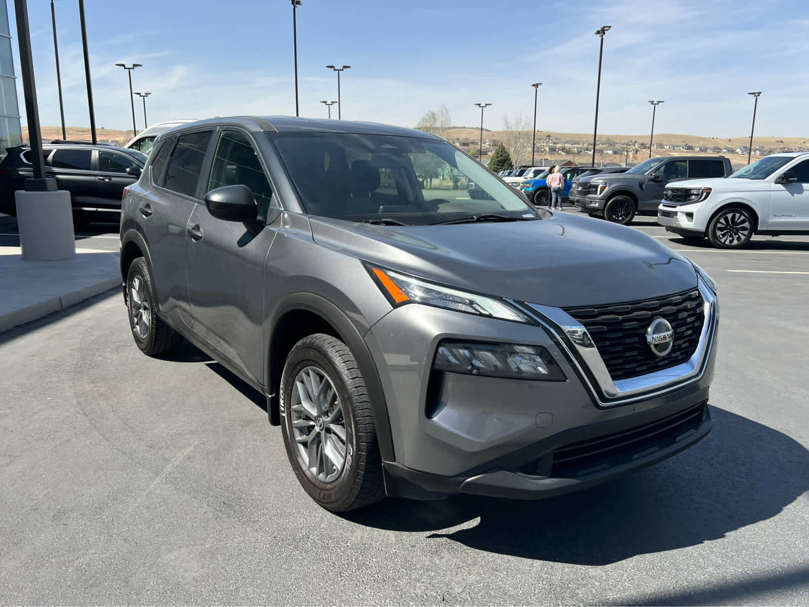 Used 2021 Nissan Rogue S AWD/4WD image 10