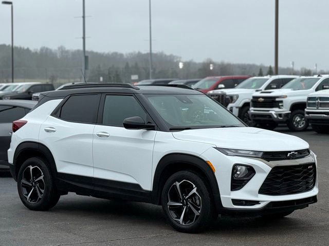 Used 2023 Chevrolet TrailBlazer RS w/ Convenience Package image 12