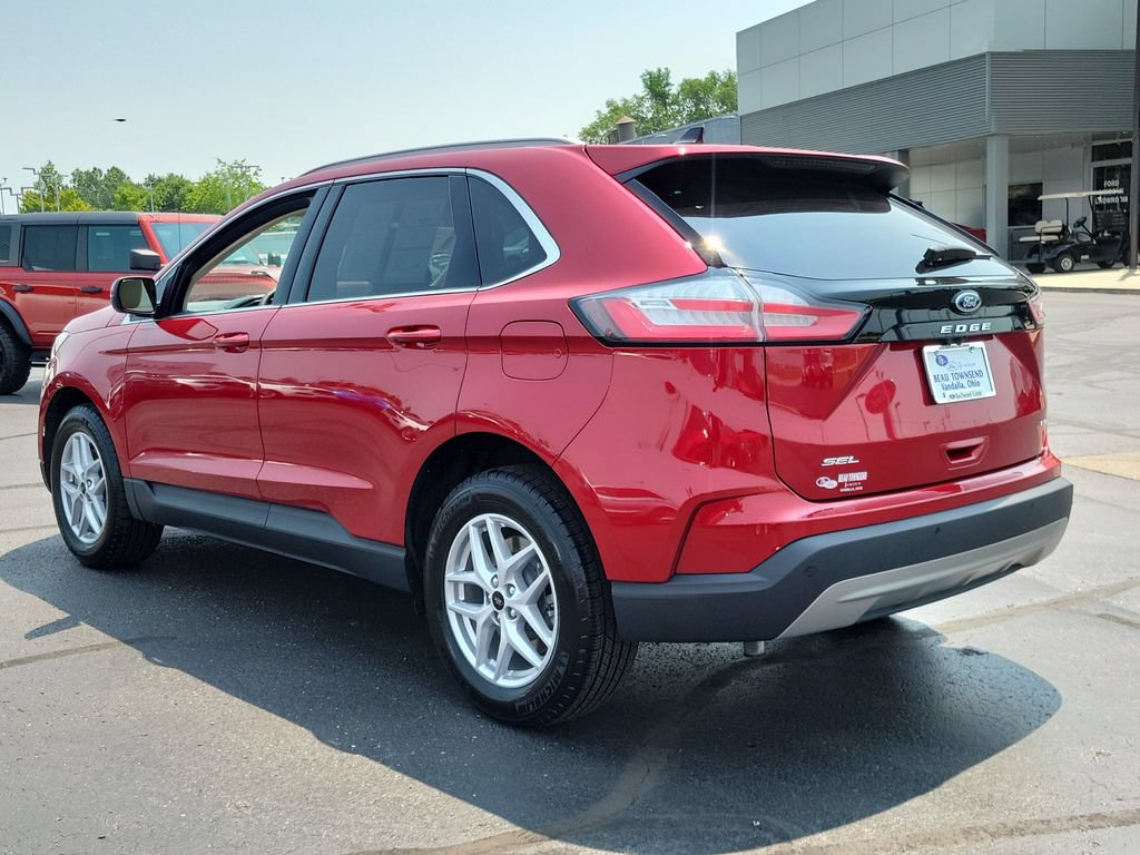 Certified 2024 Ford Edge SEL w/ Convenience Package AWD/4WD image 6