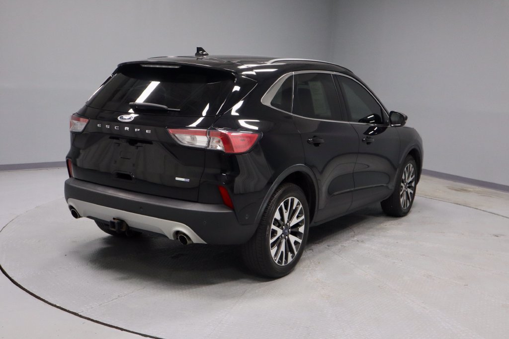 Certified 2020 Ford Escape Titanium AWD/4WD image 11