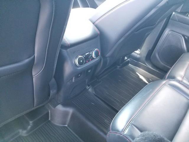Certified 2025 Ford Explorer ST-Line w/ Premium Package AWD/4WD image 17