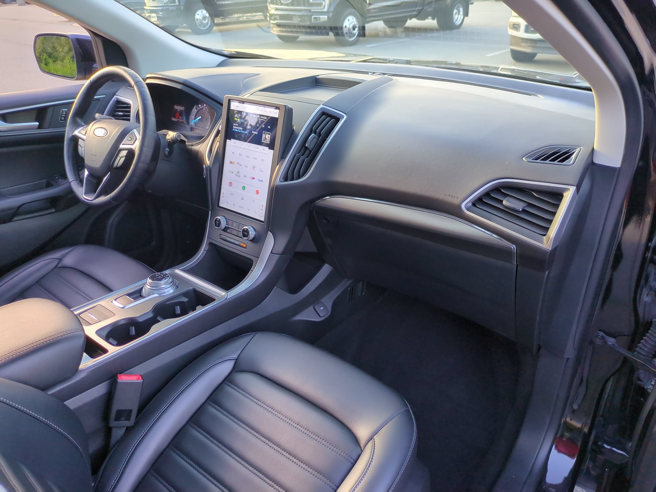 Certified 2022 Ford Edge SEL w/ Convenience Package AWD/4WD image 41