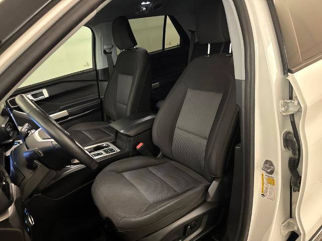 Certified 2023 Ford Explorer XLT RWD image 12