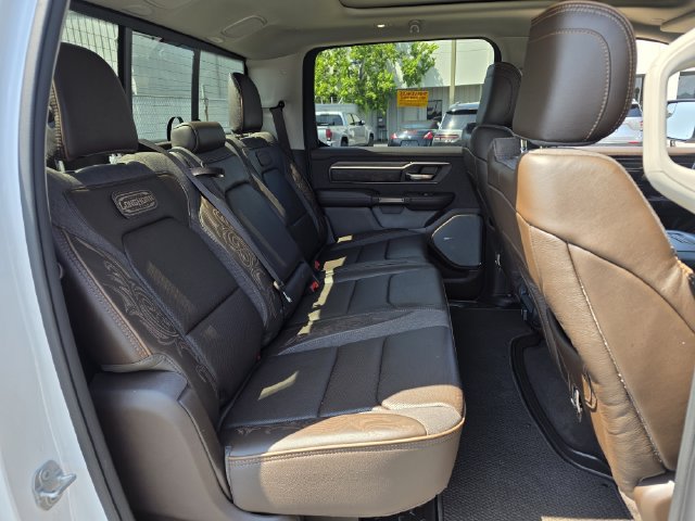 Used 2025 RAM 1500 Limited AWD/4WD image 32
