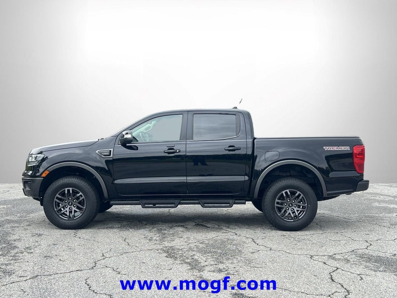 Certified 2023 Ford Ranger Lariat w/ Tremor Off-Road Package AWD/4WD image 25