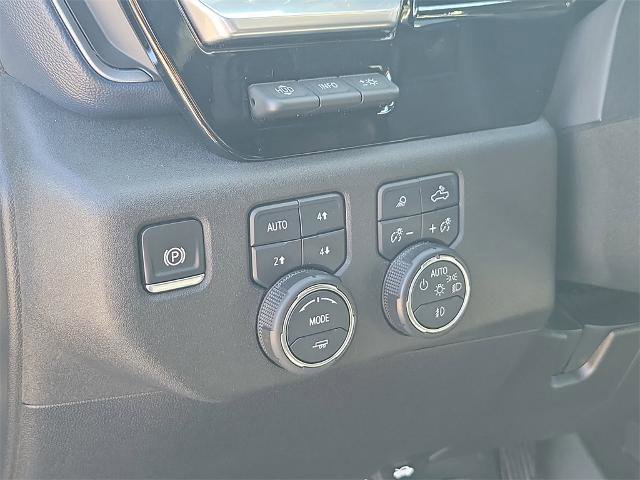 Used 2024 Chevrolet Silverado 2500 High Country w/ High Country Premium Package image 22