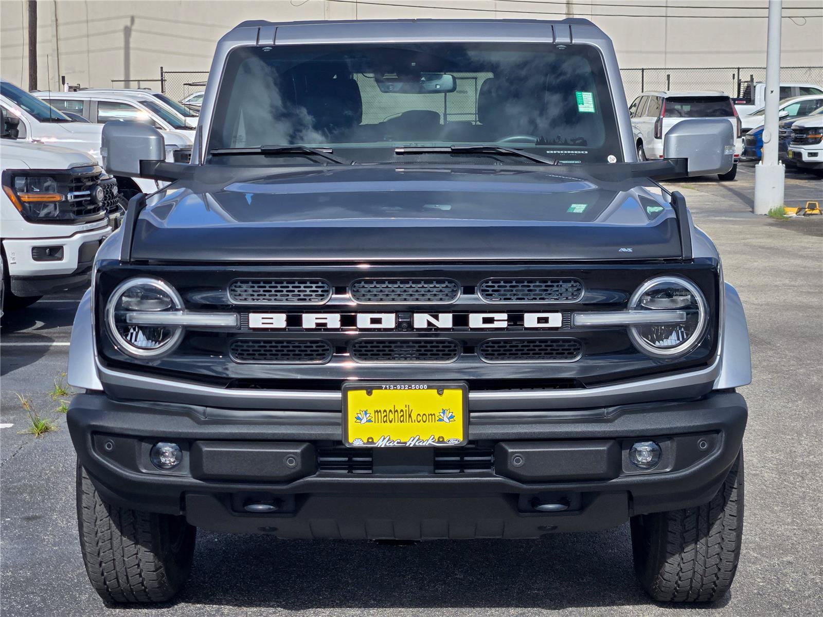 Certified 2023 Ford Bronco Outer Banks AWD/4WD image 2