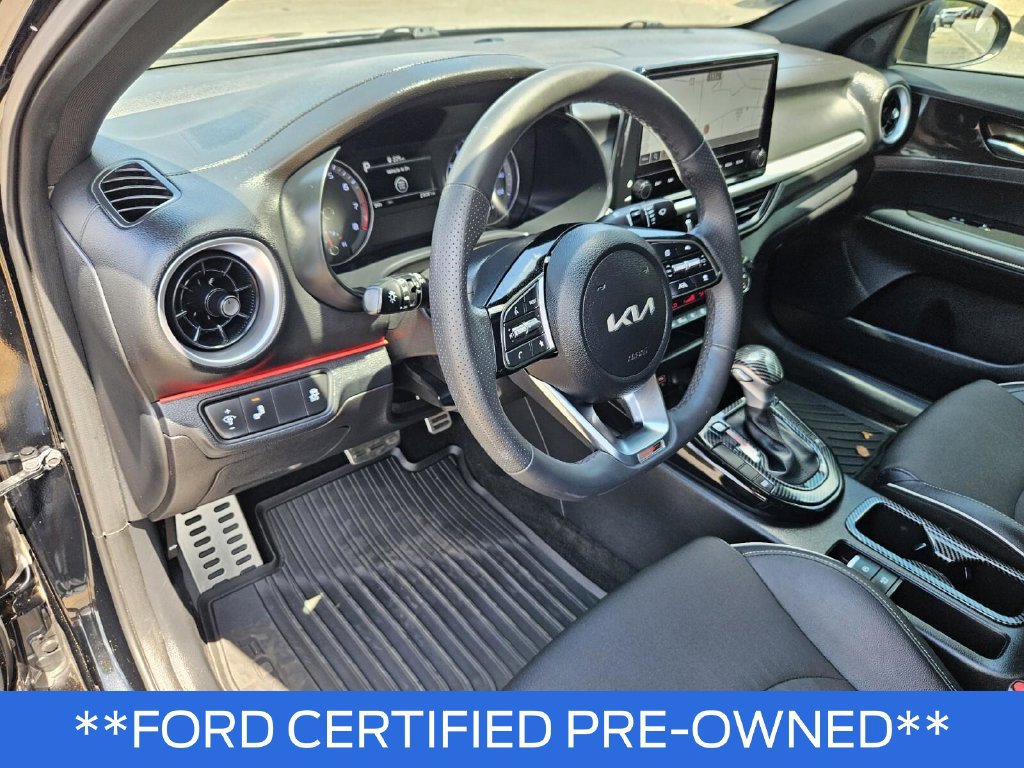 Used 2024 Kia Forte GT-Line FWD image 15