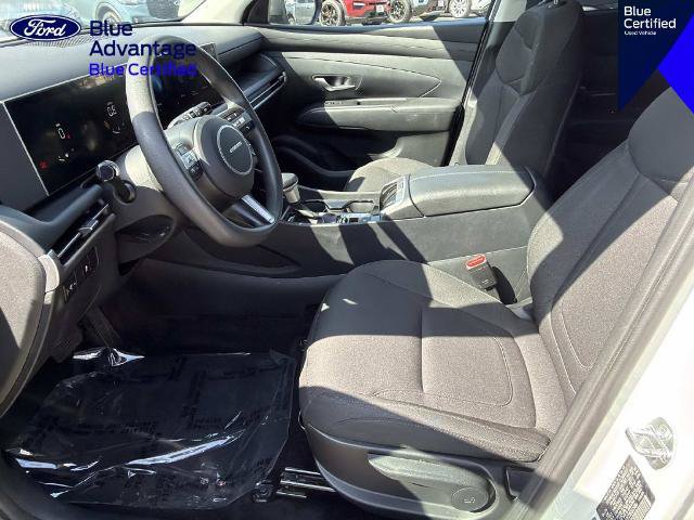 Used 2025 Hyundai Tucson SE FWD image 16