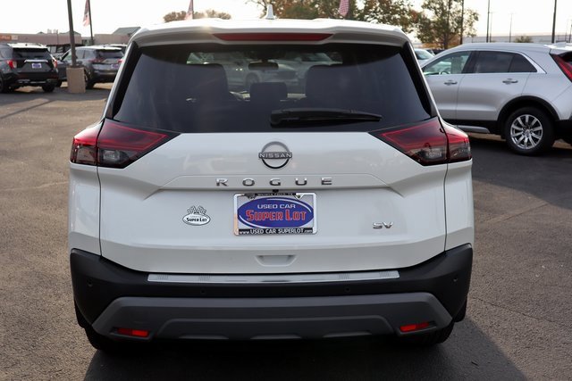 Used 2023 Nissan Rogue SV image 12