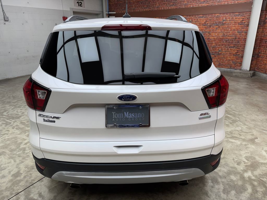 Certified 2019 Ford Escape SEL FWD image 3