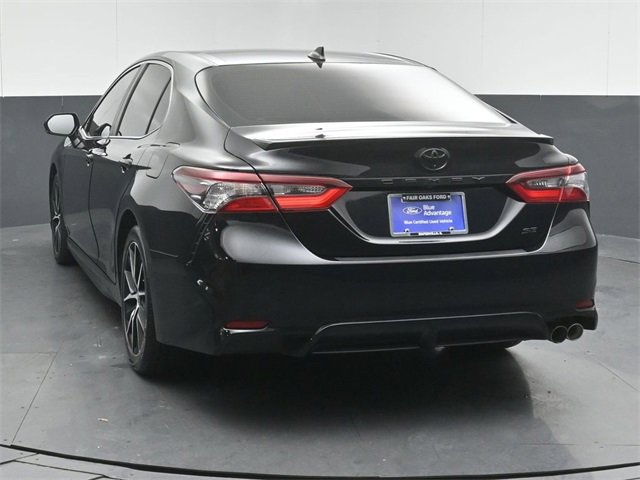 Used 2024 Toyota Camry SE image 6