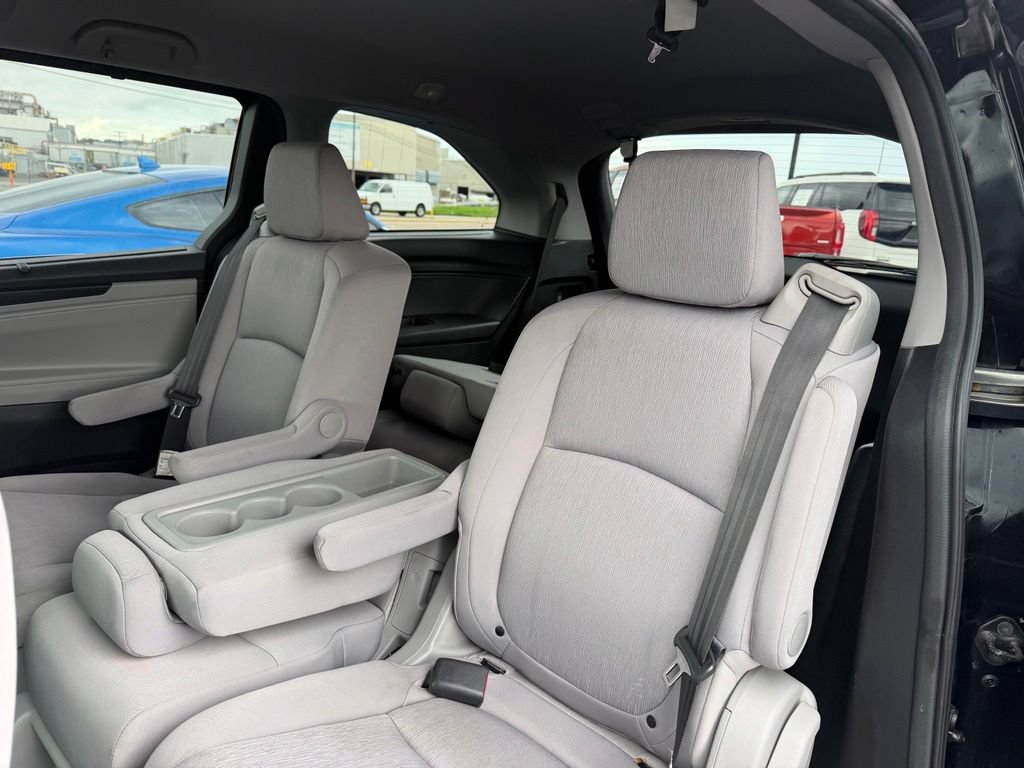 Used 2022 Honda Odyssey EX image 16