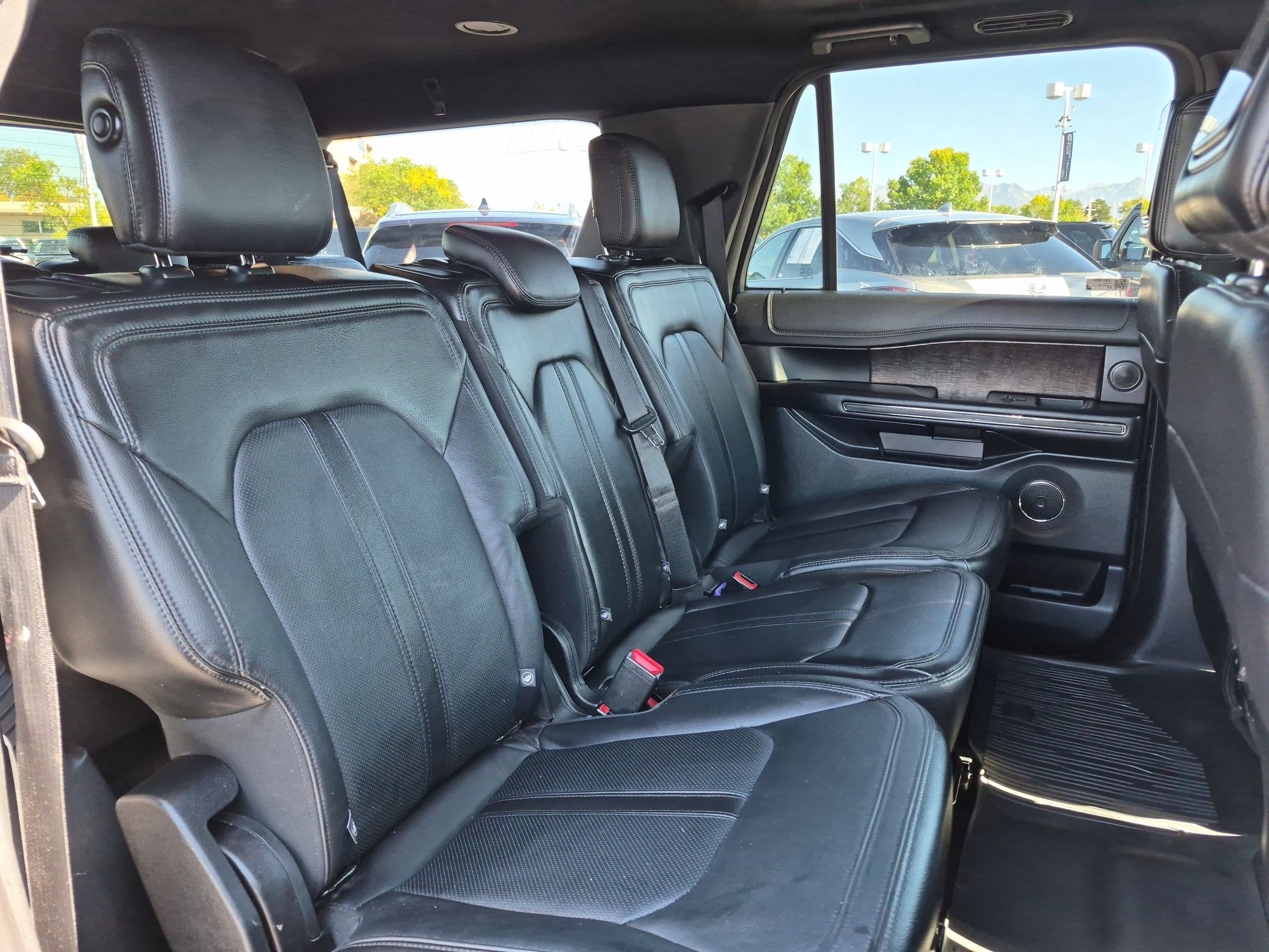 Certified 2020 Ford Expedition Max Limited w/ Equipment Group 301A AWD/4WD image 33
