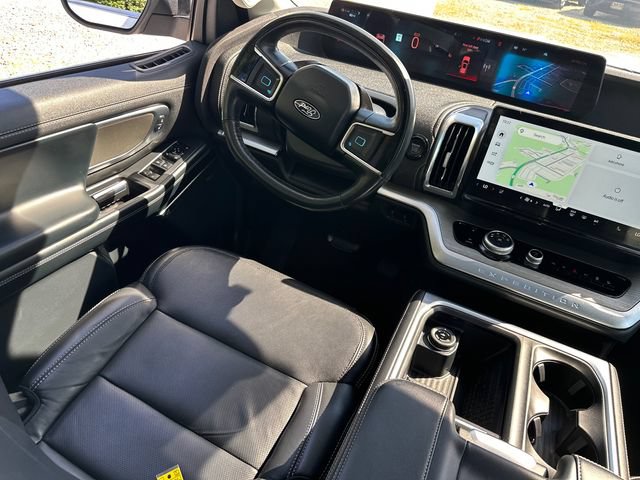Certified 2025 Ford Expedition Platinum AWD/4WD image 25