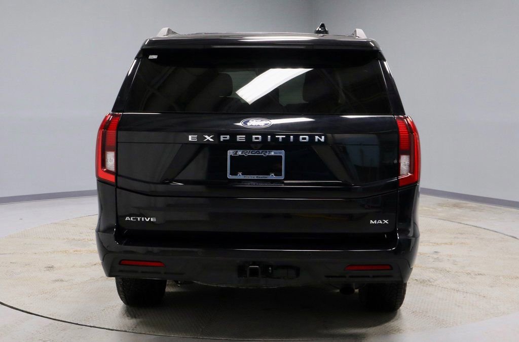 Certified 2025 Ford Expedition Max Active image 4