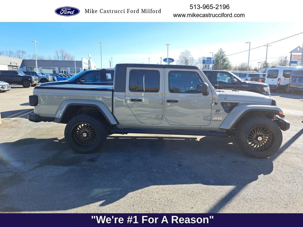 Used 2022 Jeep Gladiator Overland w/ Popular Equipment Package image 2