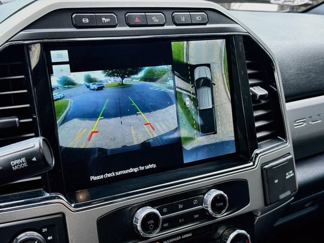 Certified 2022 Ford F350 Lariat w/ Tremor Off-Road Package AWD/4WD image 18