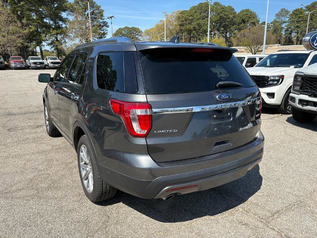 Certified 2017 Ford Explorer Limited w/ Equipment Group 303A image 3