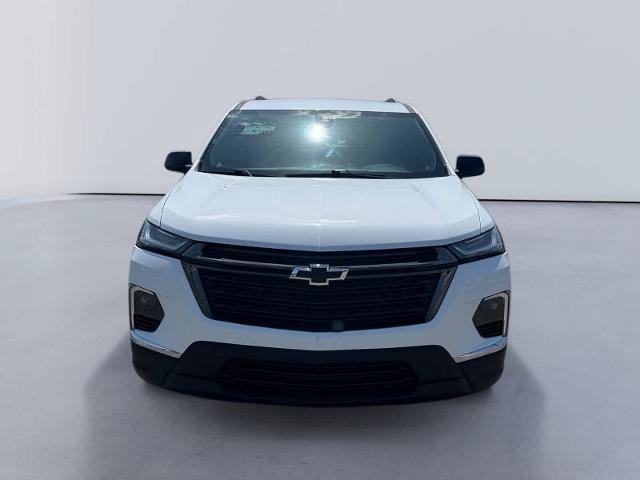 Used 2022 Chevrolet Traverse LS w/ Midnight/Sport Edition FWD image 8