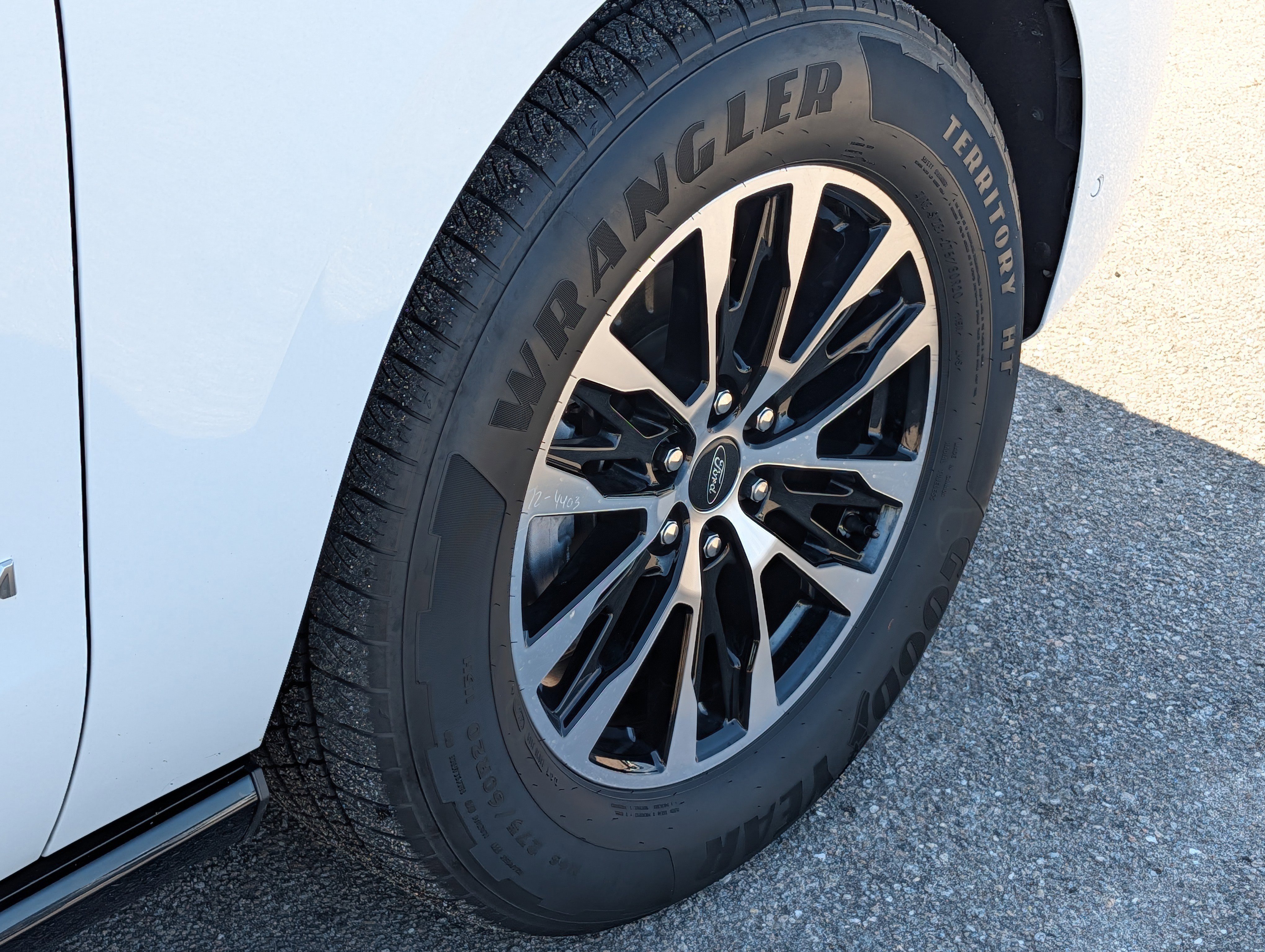 Certified 2025 Ford Expedition Max Platinum AWD/4WD image 12