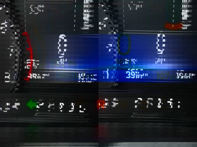 Certified 2022 Ford Explorer XLT w/ Equipment Group 202A image 30