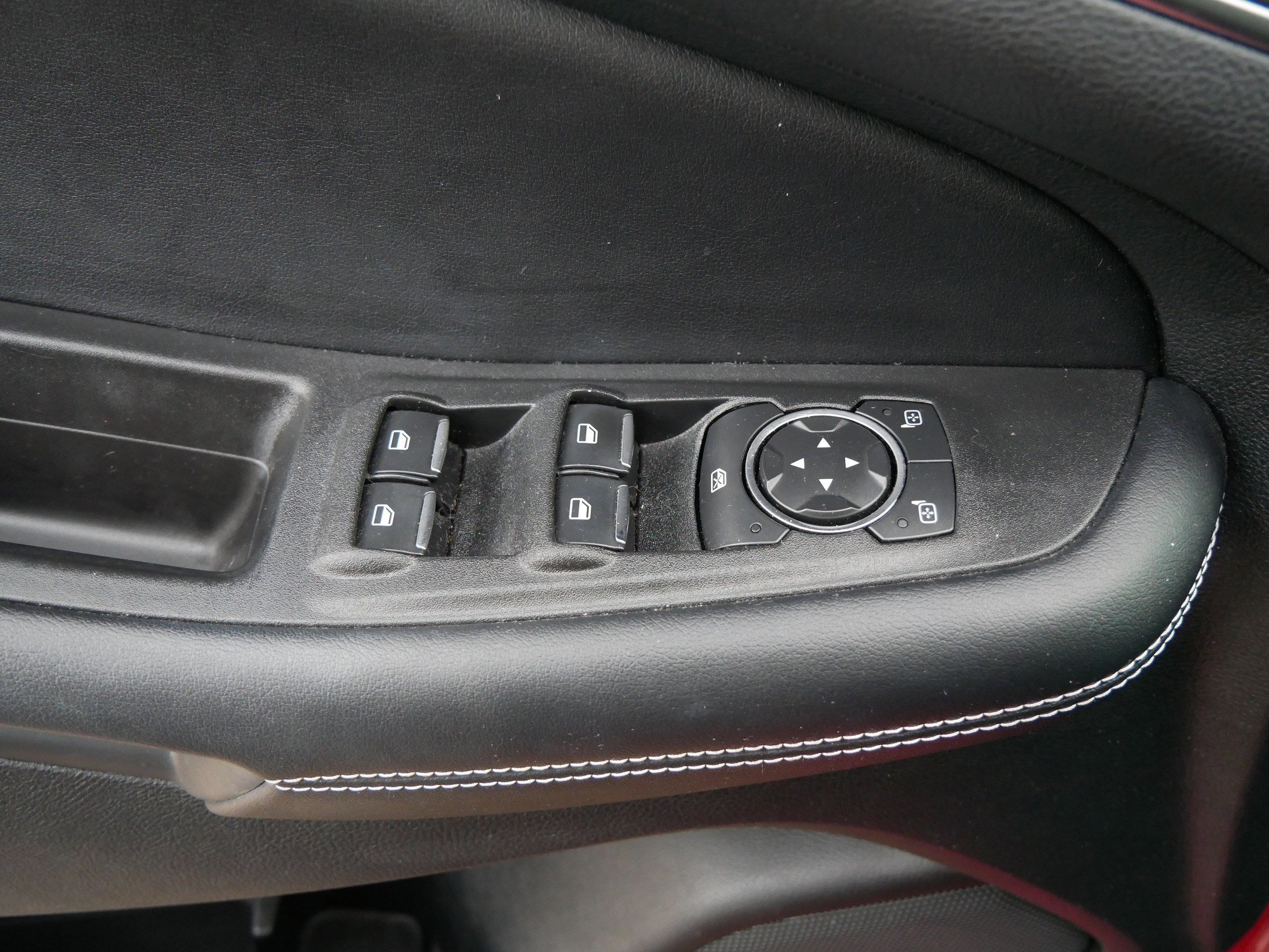 Certified 2022 Ford Edge ST w/ Equipment Group 401A image 19