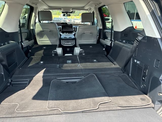 Certified 2025 Ford Expedition Active AWD/4WD image 77