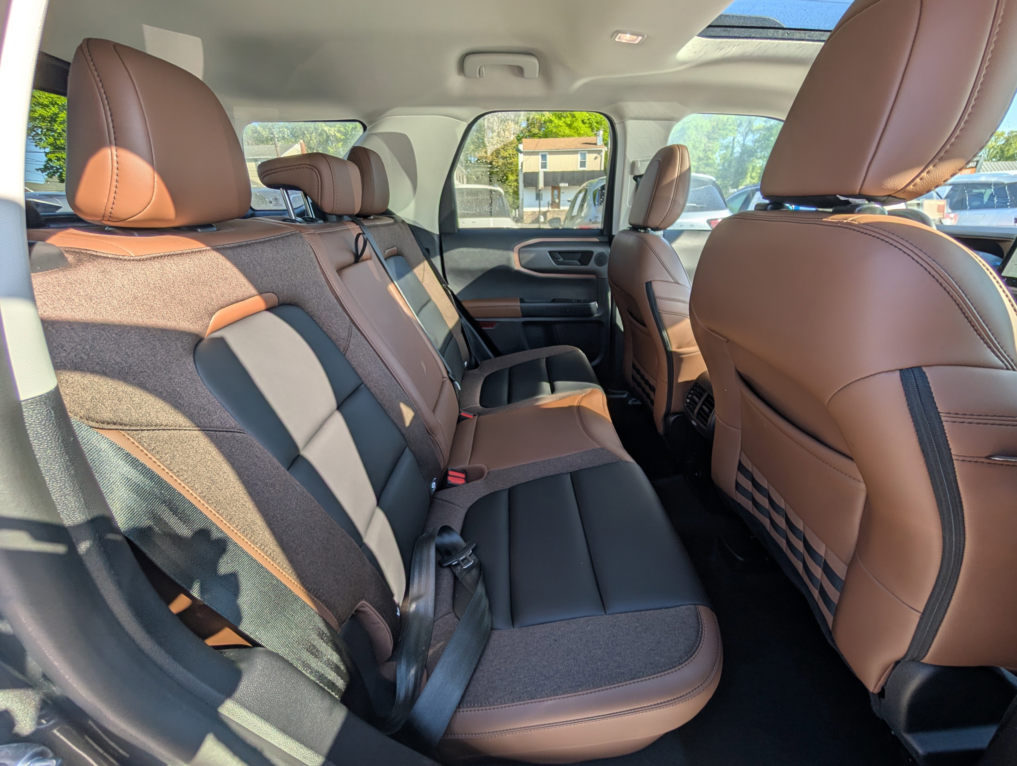 Certified 2025 Ford Bronco Sport Outer Banks w/ Outer Banks Tech Package+ AWD/4WD image 13