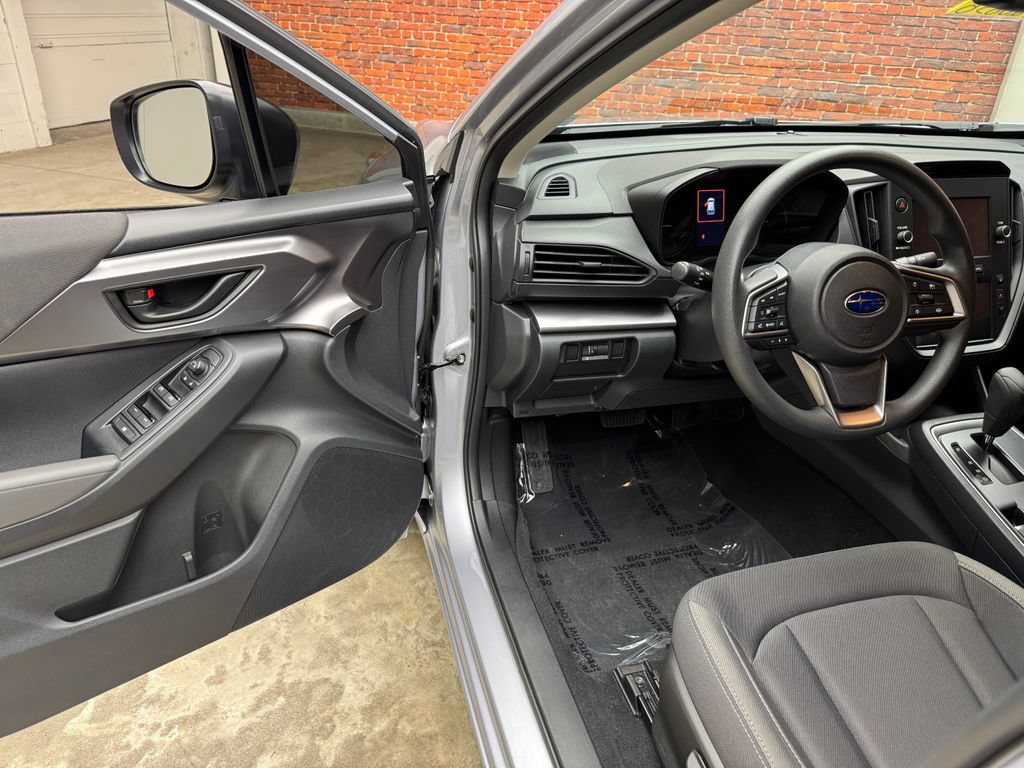 Used 2025 Subaru Impreza 2.0i AWD/4WD image 7